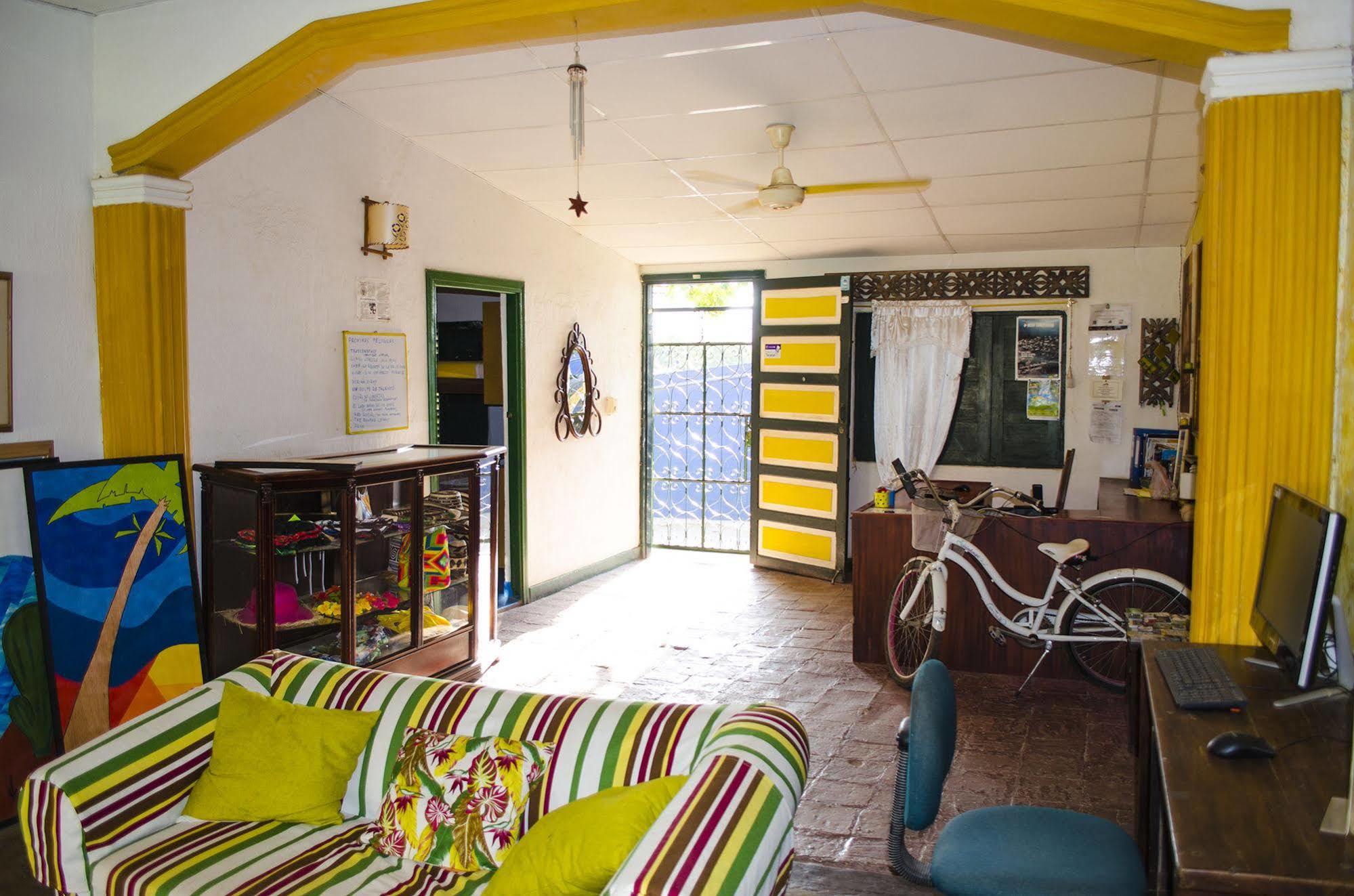 טגאנגה Hostel Villa Mary מראה חיצוני תמונה
